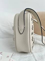 Kitlife Valentino Garavani Nellcôte Crossbody Bag White 23x16x6cm - 5