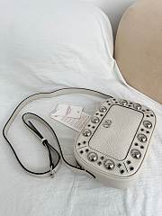 Kitlife Valentino Garavani Nellcôte Crossbody Bag White 23x16x6cm - 2