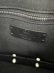 Kitlife Valentino Garavani Nellcôte Mini Suede Shopping Bag Black 21x16x5cm - 4