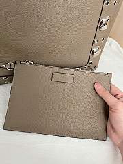 Kitlife Valentino Garavani Nellcôte Medium Shopping Bag In Grey Grainy Calfskin 40x30x13cm - 3