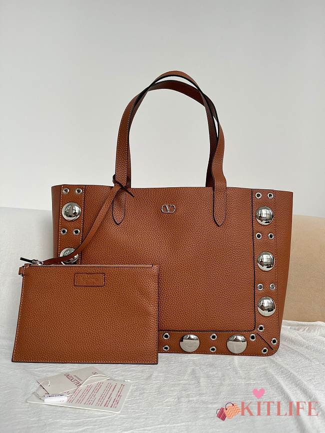 Kitlife Valentino Garavani Nellcôte Medium Shopping Bag In Brown Grainy Calfskin 40x30x13cm - 1