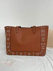 Kitlife Valentino Garavani Nellcôte Medium Shopping Bag In Brown Grainy Calfskin 40x30x13cm - 5