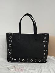 Kitlife Valentino Garavani Nellcôte Medium Shopping Bag In Black Grainy Calfskin 40x30x13cm - 3