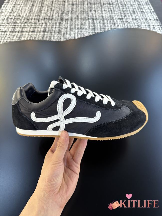 Kitlife Loewe Dexun Sports Shoes Black - 1
