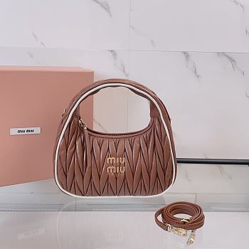 Kitlife Miu Miu Wander Bag Brown 5BC125 23x13x7cm