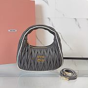 Kitlife Miu Miu Wander Bag Grey 5BC125 23x13x7cm - 1