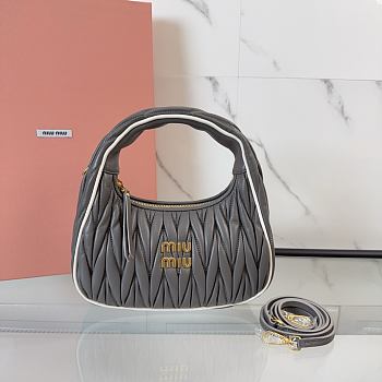 Kitlife Miu Miu Wander Bag Grey 5BC125 23x13x7cm