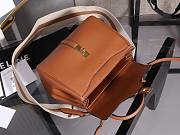 Kitlife C­eli­ne Small Classique 16 Bag Smooth Calfskin Shoulder Bag Brown 197983 23x19x10.5cm - 5