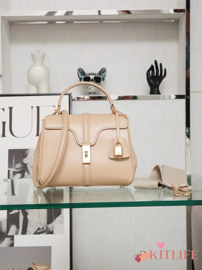 Kitlife C­eli­ne Small Classique 16 Bag Smooth Calfskin Shoulder Bag Beige 197983 23x19x10.5cm - 1