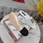 Kitlife Dolce & Gabbana DG-plaque Raffia Slippers White - 5