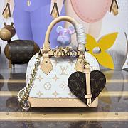 Kitlife Louis Vuitton Nano Alma Bag White & Beige Monogram Canvas M14339 18x12x8cm - 1