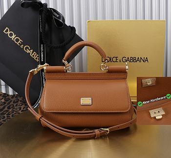 Kitlife Dolce & Gabbana Brown Leather Sicily Bag 18x11x6cm