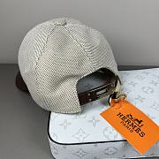 Kitlife Hermes Classic H Baseball Cap in Orange / Black / Dark Brown - 2