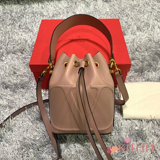 Kitlife Valentino VLogo Signature Walk Beige Calfskin Bucket Bag 15x20x10cm - 1
