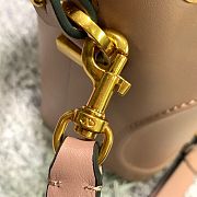 Kitlife Valentino VLogo Signature Walk Beige Calfskin Bucket Bag 15x20x10cm - 4