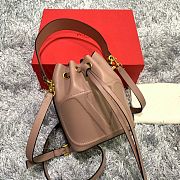 Kitlife Valentino VLogo Signature Walk Beige Calfskin Bucket Bag 15x20x10cm - 5