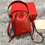 Kitlife Valentino VLogo Signature Walk Red Calfskin Bucket Bag 15x20x10cm - 6