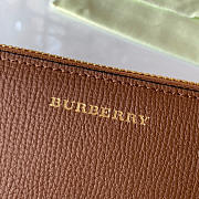 Kitlife Burberry Brown Leather and House Check Elmore Zip Around Wallet 19x10x3cm - 5