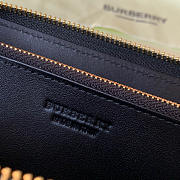 Kitlife Burberry Black Leather and House Check Elmore Zip Around Wallet 19x10x3cm - 2