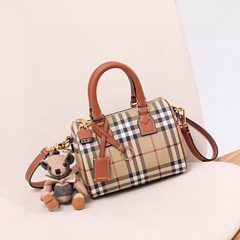 Kitlife Burberry Check Bowling Bag Beige & Brown 30x15x21cm