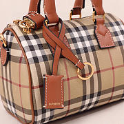 Kitlife Burberry Check Bowling Bag Beige & Brown 30x15x21cm - 6