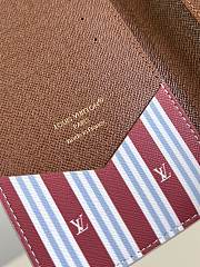 Kitlife Louis Vuitton Passport Cover Off-White M15075 10x14x2.5cm - 3
