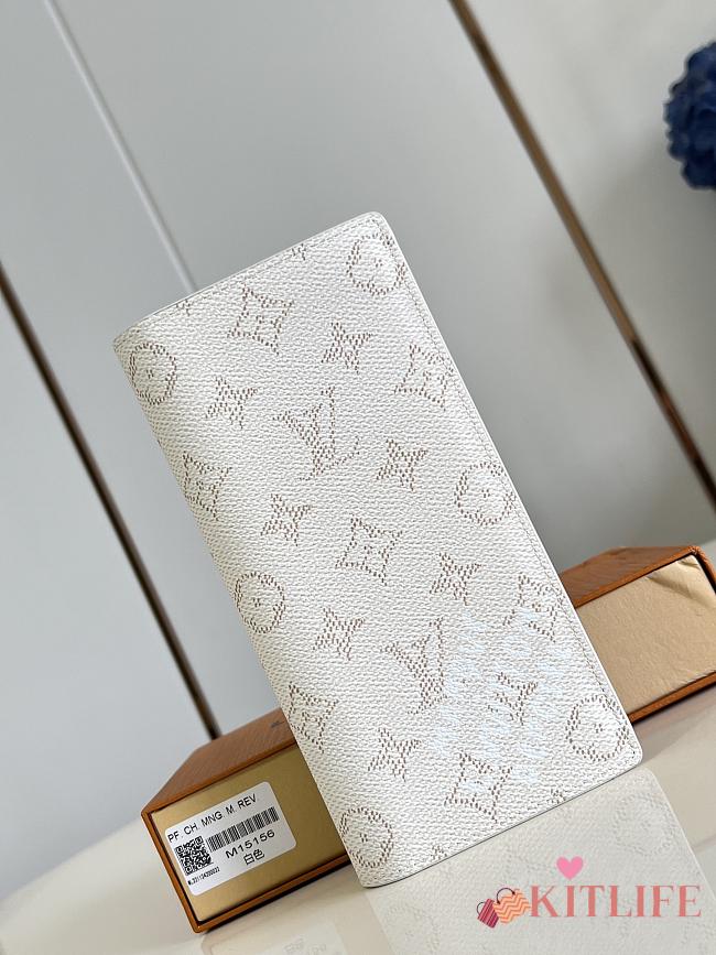 Kitlife Louis Vuitton Brazza Wallet White M15156 10x19x2cm - 1