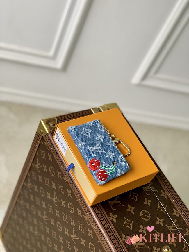 Kitlife Louis Vuitton x TM Key Pouch Monogram Cherry Blue Denim M14938 12x7x1.5cm - 1