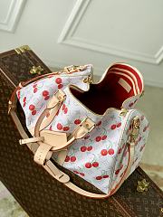 Kitlife Louis Vuitton x TM Keepall Bandoulière 45 White Cherry Monogram Coated Canvas M13764 45x27x20cm - 3
