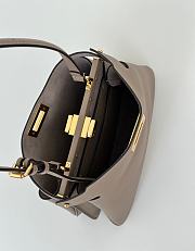 Kitlife Fendi Peekaboo Soft Small Bag Grey 29x12x19cm - 3
