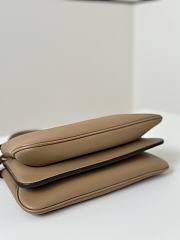 Kitlife Fendi Peekaboo Soft Small Bag Beige 29x12x19cm - 3