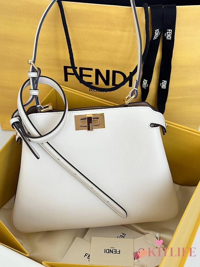 Kitlife Fendi Peekaboo Soft Small Bag White 29x12x19cm - 1