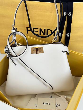 Kitlife Fendi Peekaboo Soft Small Bag White 29x12x19cm