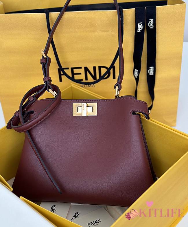 Kitlife Fendi Peekaboo Soft Small Bag Burgundy 29x12x19cm - 1