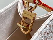 Kitlife Lousi Vuitton OnTheGo PM Bag Dune M15138 25x19x11.5cm - 2