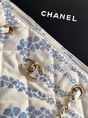 Kitlife Chanel Shopping Bag Printed Denim & Gold-Tone Metal White & Blue AS5429 28.5x37x13cm - 4