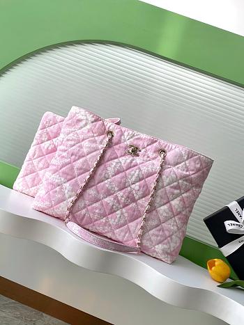 Kitlife Chanel Shopping Bag Printed Denim & Gold-Tone Metal White & Pink AS5429 28.5x37x13cm