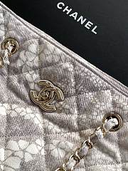 Kitlife Chanel Shopping Bag Printed Denim & Gold-Tone Metal White & Grey AS5429 28.5x37x13cm - 6