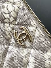 Kitlife Chanel Hobo Bag Printed Denim & Gold Metallic White & Grey AS5431 15.5x29x7.5cm - 3