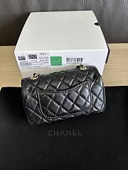 Kitlife Chanel Classic Mini Bag with Hook Lambskin Black 8x12.5x5cm - 2