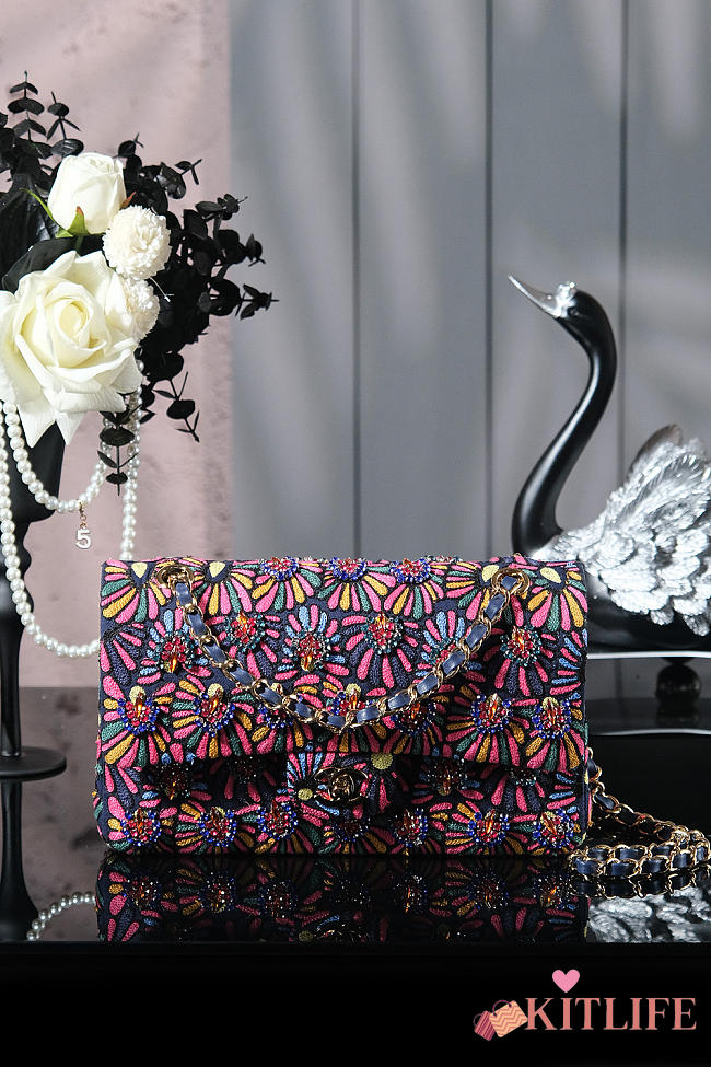 Kitlife Chanel 25A Sunflower Bag Multicolor 15.5x25.5x6.5cm  - 1