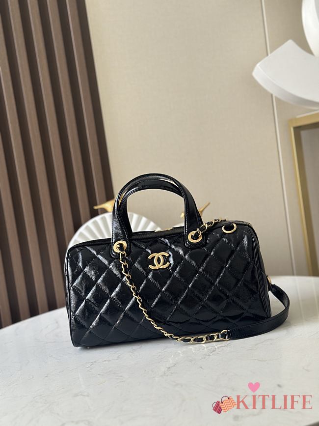Kitlife Chanel Large Bowling Bag Black Patent Crumpled Calfskin & Gold-Tone Metal 17x31x13cm - 1