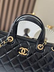 Kitlife Chanel Large Bowling Bag Black Patent Crumpled Calfskin & Gold-Tone Metal 17x31x13cm - 4
