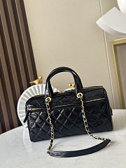 Kitlife Chanel Large Bowling Bag Black Patent Crumpled Calfskin & Gold-Tone Metal 17x31x13cm - 3