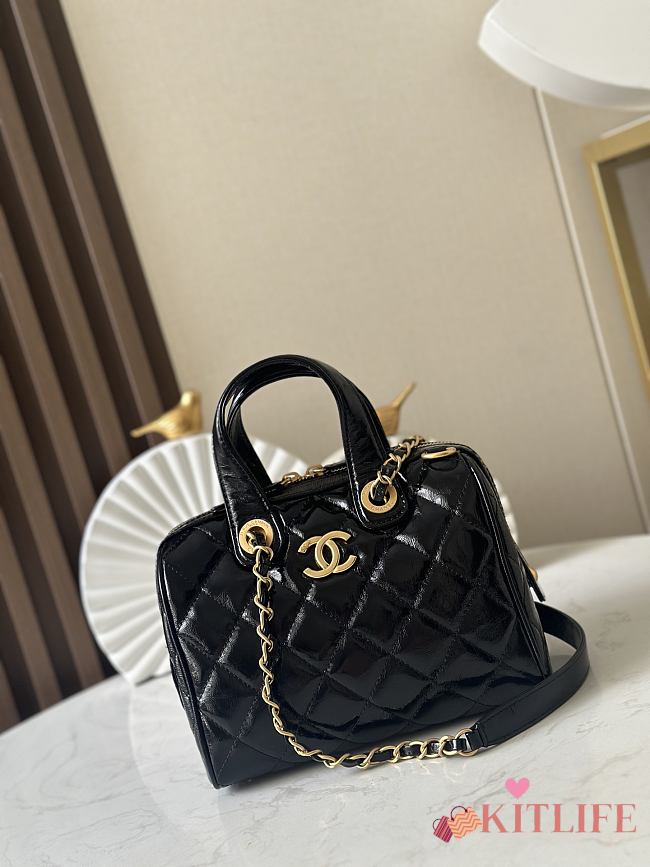 Kitlife Chanel Bowling Bag Black Patent Crumpled Calfskin & Gold-Tone Metal 17x21x13cm - 1