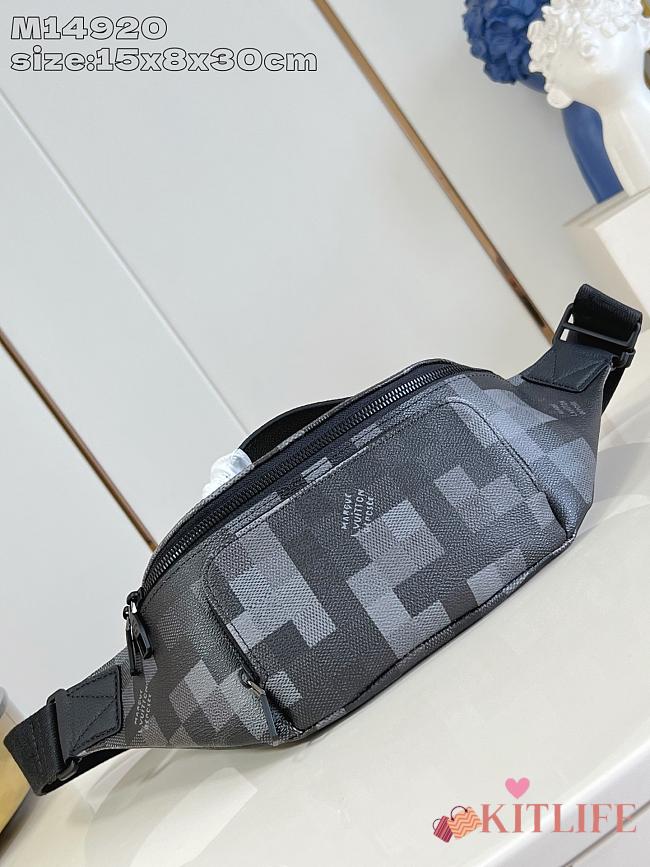 Kitlife Louis Vuitton Rush Waist Bag Black M14920 15x8x30cm - 1