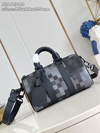 Kitlife Louis Vuitton Keepall Bandoulière 25 Bag Black M14919 25x15x11cm