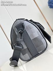 Kitlife Louis Vuitton Keepall Bandoulière 25 Bag Black M14919 25x15x11cm - 5