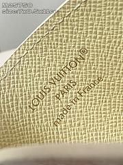 Kitlife Louis Vuitton Card Holder Beige & White M25750 7x0.5x11cm  - 3