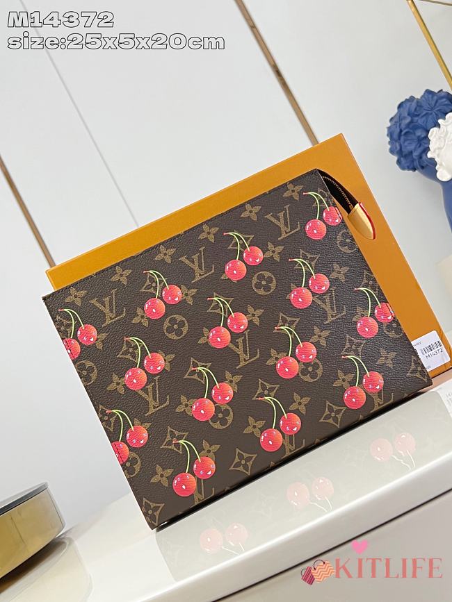 Kitlife Louis Vuitton x TM Toiletry Pouch Brown Cherry M14372 25x5.5x20cm - 1
